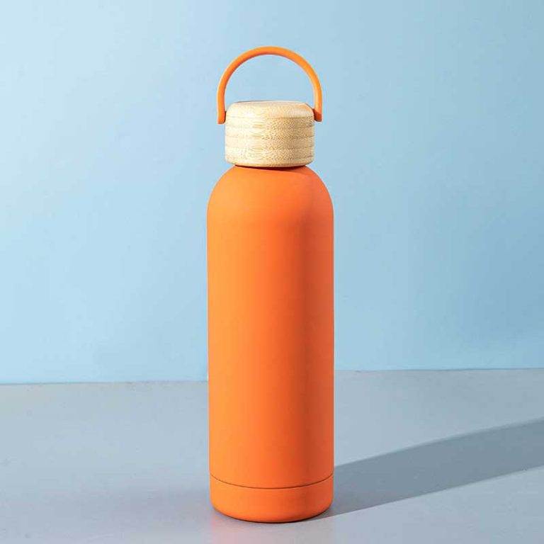 17oz-Insulated-Bottle-with-Wooden-Style-Lid-&-Carry-Loop-47