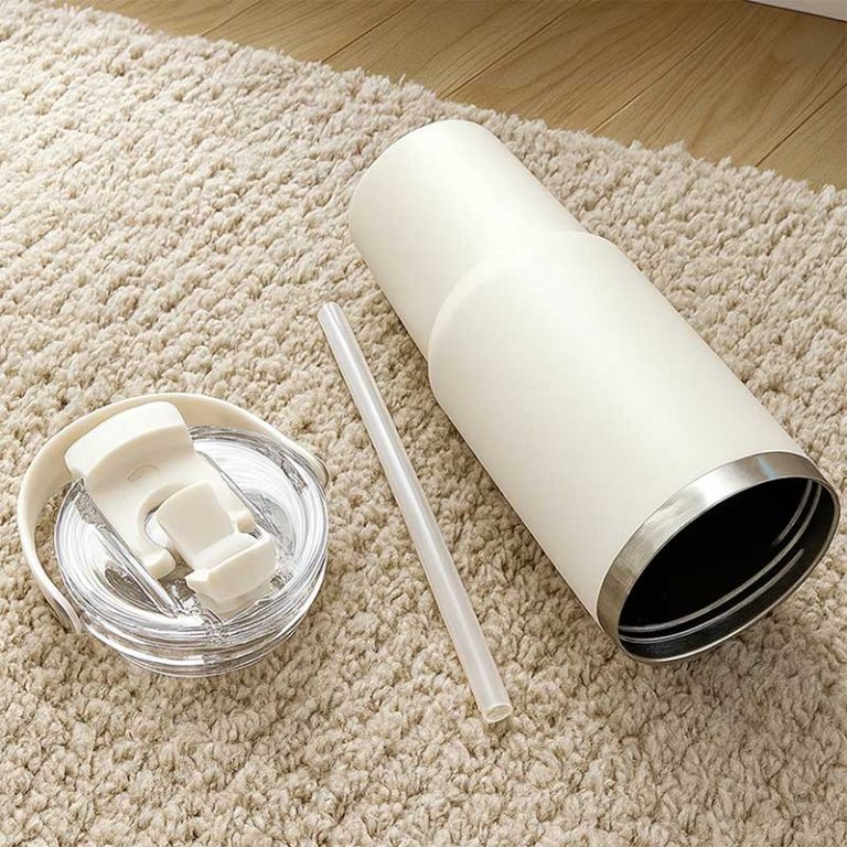 30oz-Insulated-Tumbler-with-Soft-Carry-Handle-&-2-in-1-Lid-33